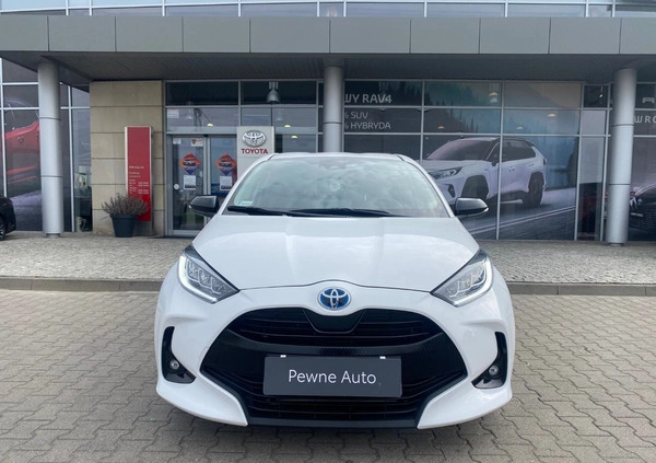 Toyota Yaris cena 84500 przebieg: 26353, rok produkcji 2021 z Kalisz małe 497